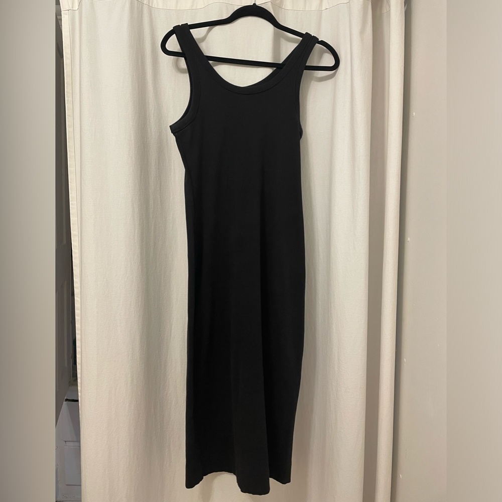 Everlane The ‘90s Rib Dress